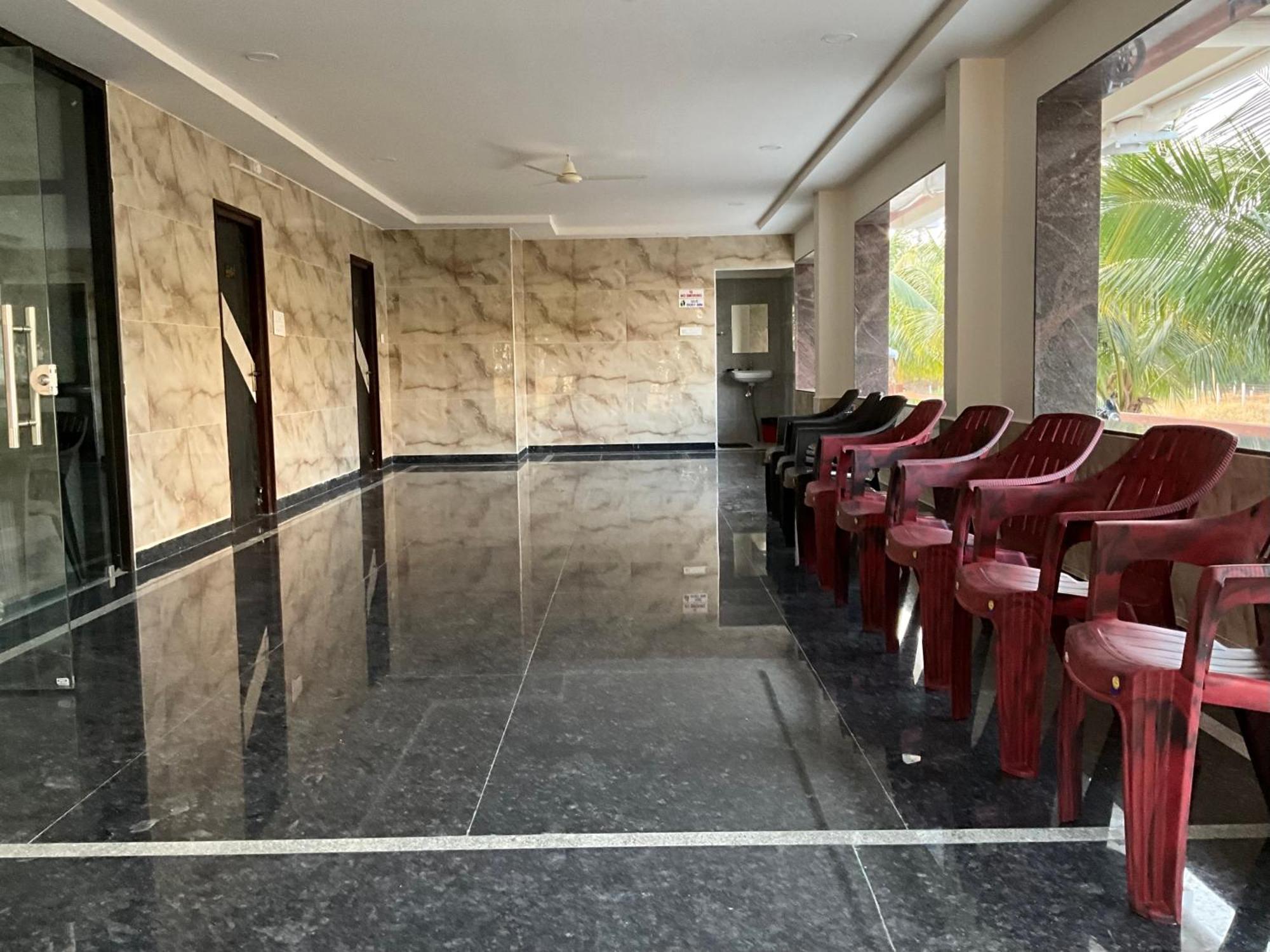 Mgr Residency Villa Srikalahasti Dış mekan fotoğraf